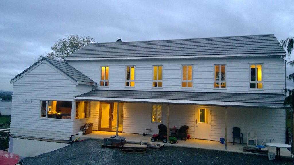 Enebolig vinterhage tømrer snekker byggmester tilbygg påbygg hus bygge hytte anneks bytte vinduer Reilstad